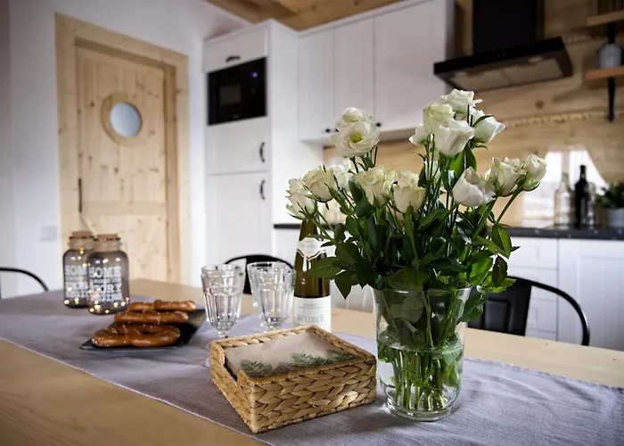 Widokówka Domek letniskowy *